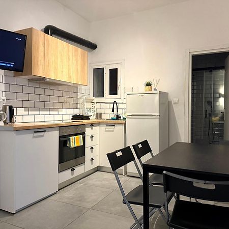 אתונה B&B Boutique Two Bedrooms Apartments מראה חיצוני תמונה