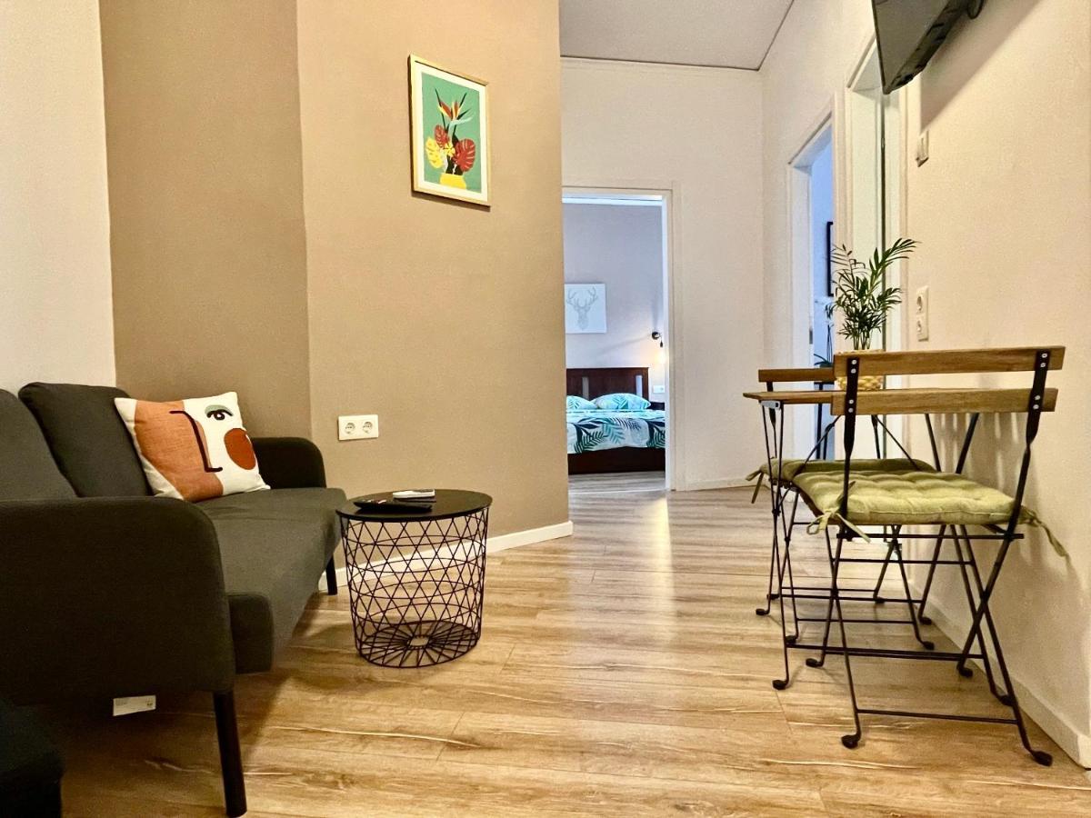 אתונה B&B Boutique Two Bedrooms Apartments מראה חיצוני תמונה