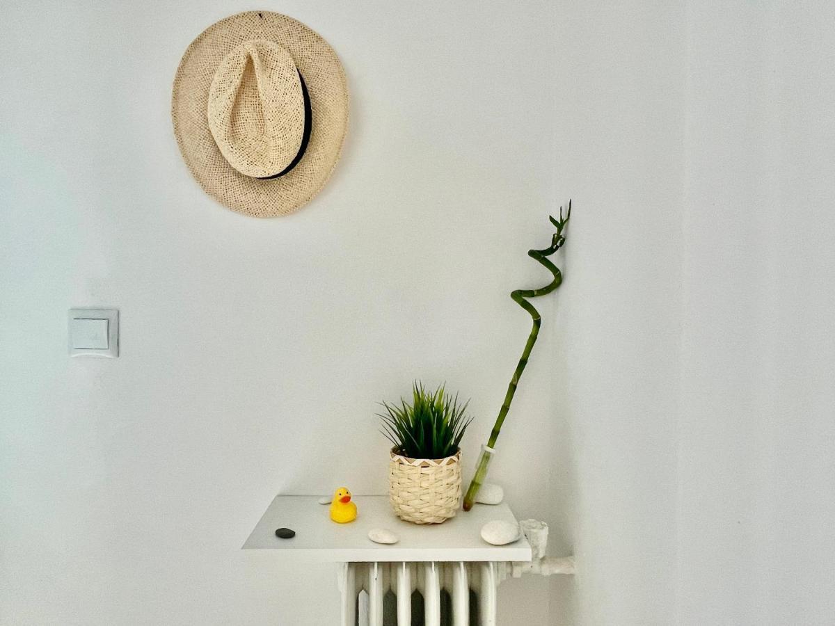 אתונה B&B Boutique Two Bedrooms Apartments מראה חיצוני תמונה