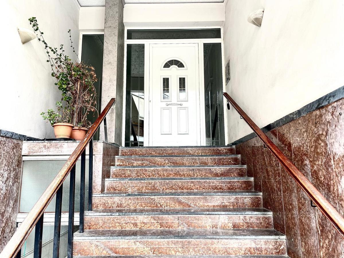 אתונה B&B Boutique Two Bedrooms Apartments מראה חיצוני תמונה