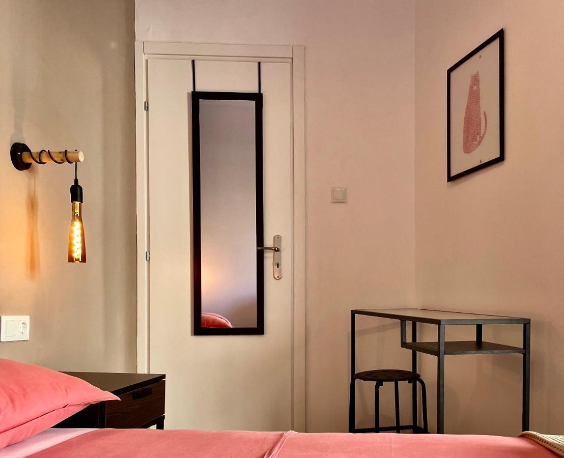 אתונה B&B Boutique Two Bedrooms Apartments מראה חיצוני תמונה