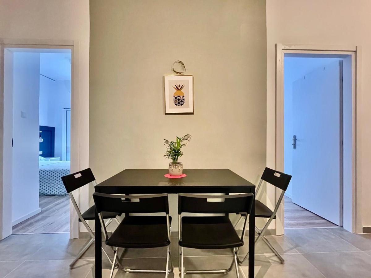 אתונה B&B Boutique Two Bedrooms Apartments מראה חיצוני תמונה