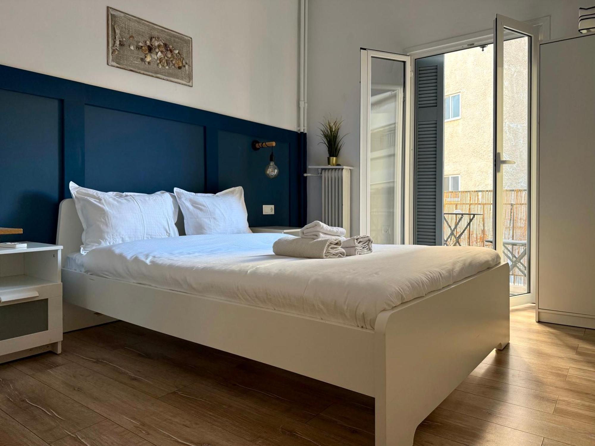 אתונה B&B Boutique Two Bedrooms Apartments מראה חיצוני תמונה